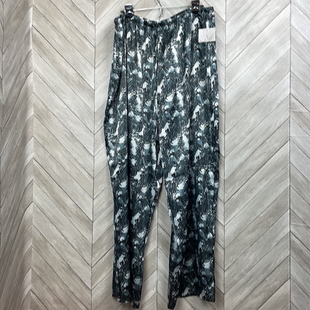 NWT Soft Sensations tiger satin lounge pants 4x